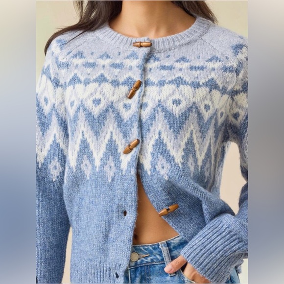 Altar'd State Blue and White Patterned Wool Blend Cardigan - Picture 2 of 8